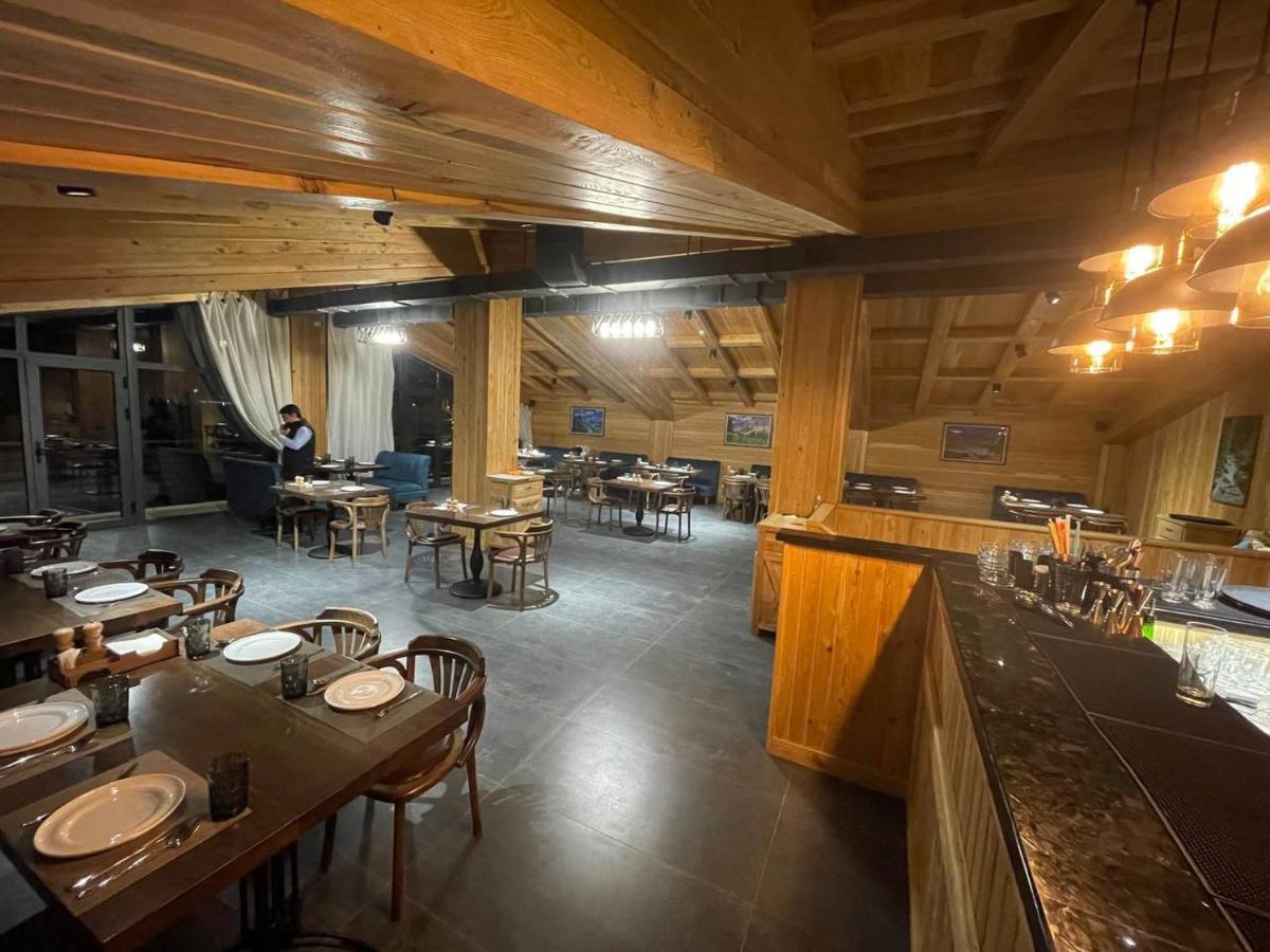 Chorwoq Le Chalet Mont And Restaurant מראה חיצוני תמונה