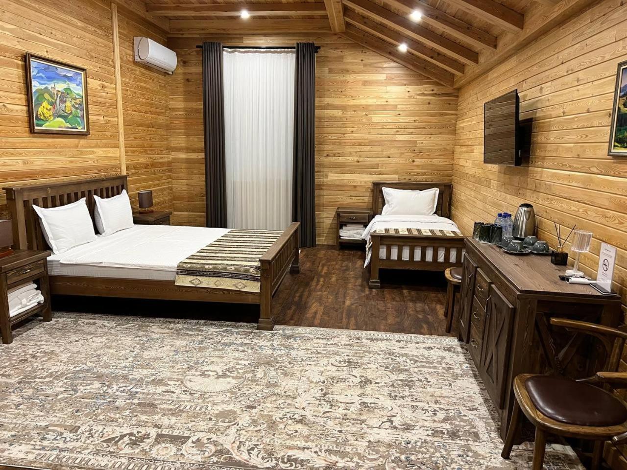 Chorwoq Le Chalet Mont And Restaurant מראה חיצוני תמונה